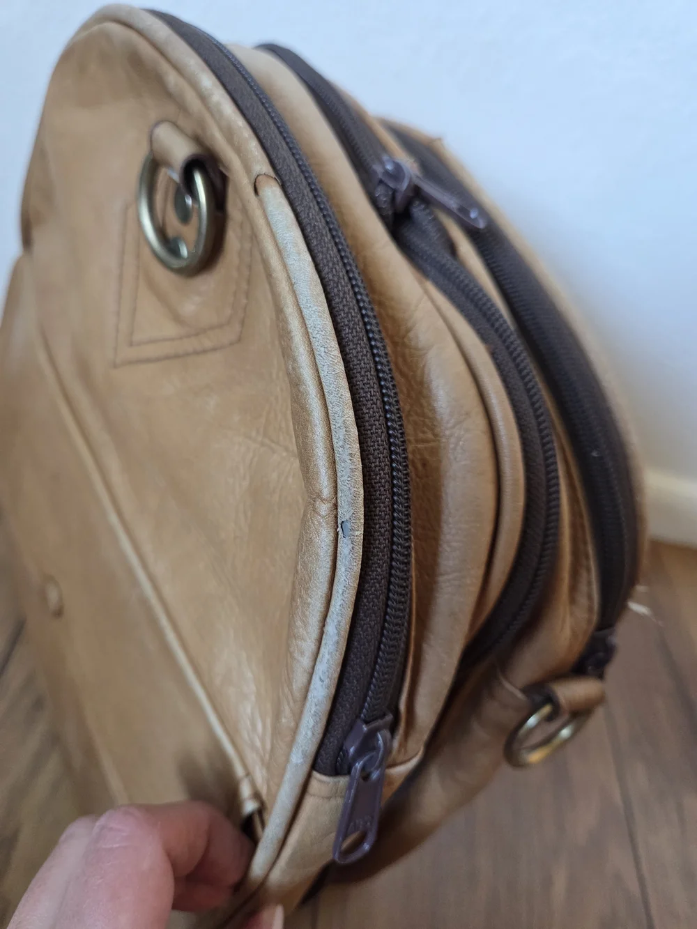 Convertable Tan Leather Travel Duffle Crossbody Bag